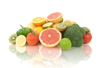 Zelfklevend Fotobehang Vitamin c rich fruits and vegetables © Pixelbliss