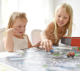 kids playing board game