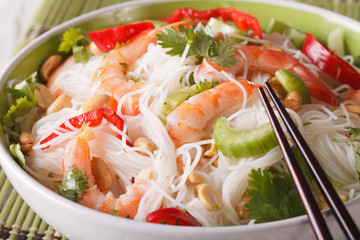Thai salad yam woon sen with seafood macro in a bowl. horizontal   © FomaA