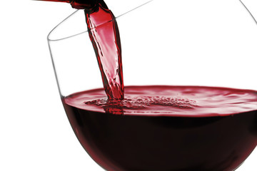Fototapety  Czerwone wino nalewanie do szklanki, na białym tle