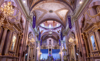 Naklejka premium Christmas Arches Cathedral Atar Parroquia Dolores Hidalalgo