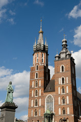 Fototapeta na wymiar St Mary Basilica - Krakow - Poland