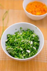 slice of green onion 