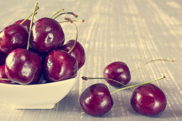 Bowl full of fresh cherries.