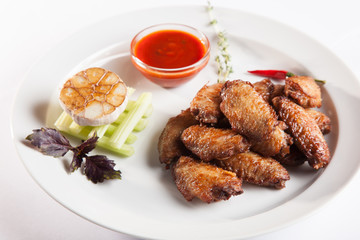 chicken wings with sauce