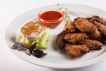 chicken wings with sauce