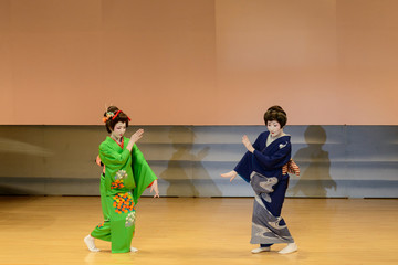 Japanese dance