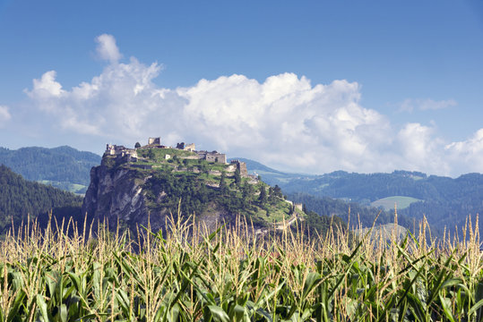 Burg(ruine) Griffe ind K&auml;rnten, &Ouml;sterreich
