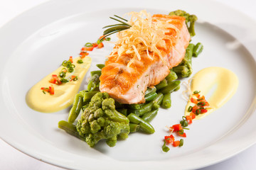 salmon steak on green beans