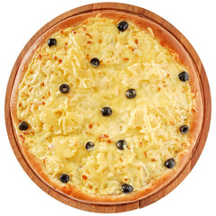 Pizza with chicken and pineapple