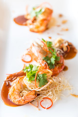 Prawn with tamarind sauce