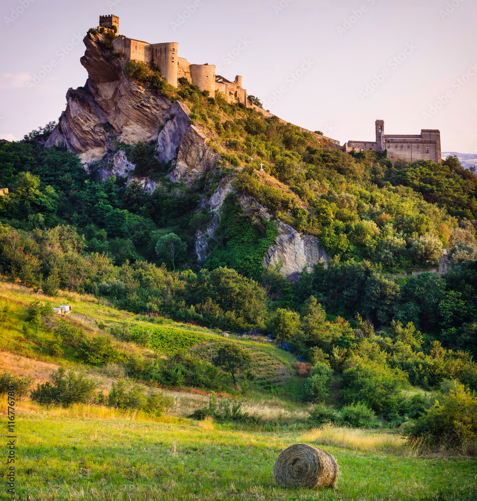 Wall mural most beautiful castles of europe - roccascalegna in italy, abruzzo