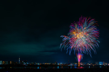 Fireworks of Adachi, Tokyo.
足立の花火