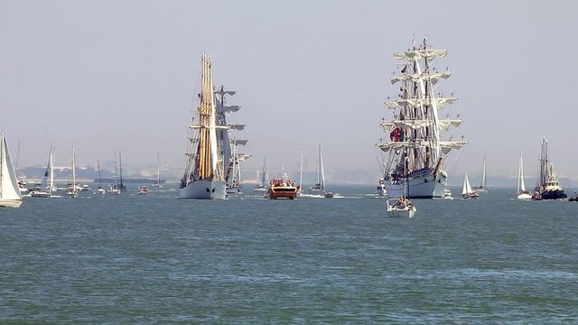 Rio Tejo em Lisboa no Ver&atilde;o