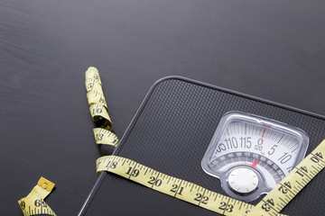 Weight scale instrument for measurement balance