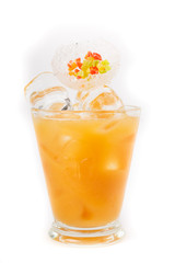 yellow refreshing lemonade
