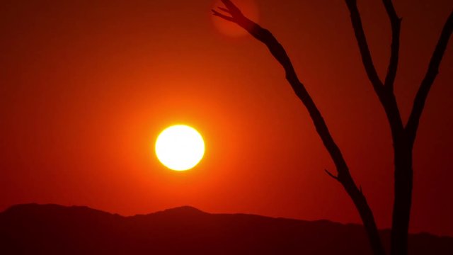 Time Lapse of the Sun rising over the Namibian desert.