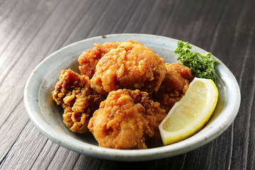 鶏の唐揚げ　Japanese fried chicken
