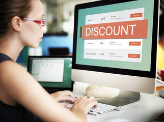 Obraz na płótnie Canvas E-Commerce Sale Hot Price Discount Deal Concept