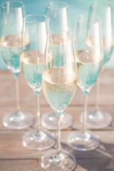 champagne glasses