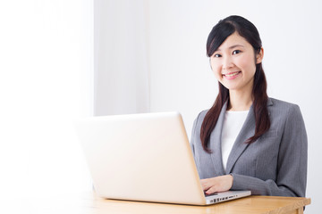 ビジネスウーマン