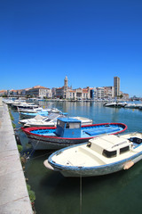 Sète (France) / Palais Consulaire et port de plaisance