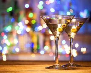 Rolgordijnen Glasses of martini coctail © nikilitov
