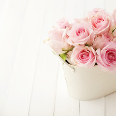 flowers. pink roses in a vase