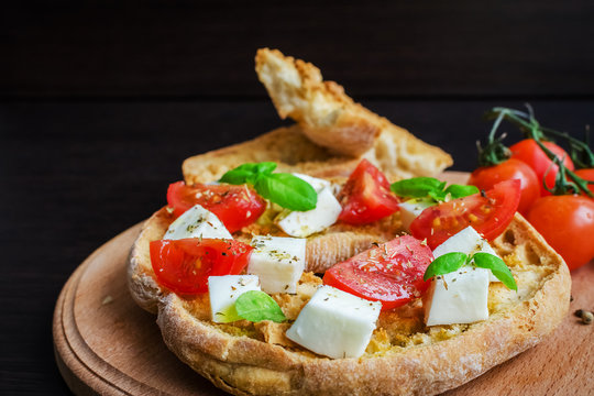 Classical frisella tomato
