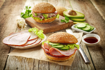 breakfast sandwich with smoked meat