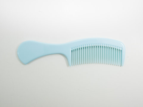  comb currycomb beautify  embellish prettify dress hair