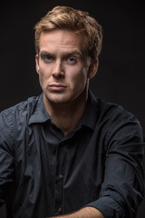 Obraz premium Low-key portrait of man