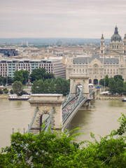 Fototapeta na wymiar Traffic On Szechenyi Chain Bridge In Budapest