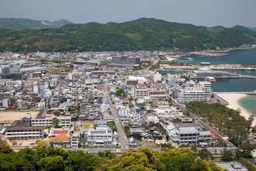 洲本市の街並