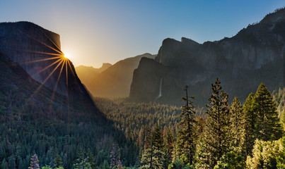 Crack of dawn at Yosemite Valley