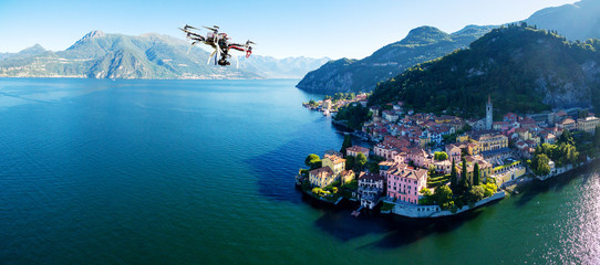 Drone in volo su Varenna - Lago di Como (IT)