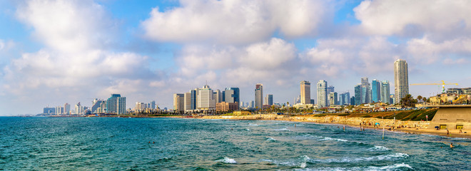 Naklejka premium View of the Mediterranean waterfront in Tel Aviv