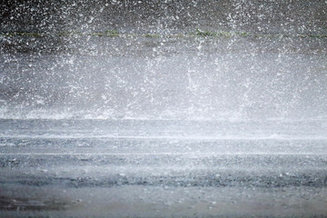 水しぶき