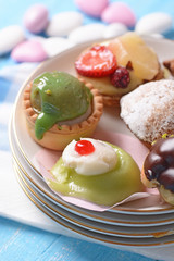 pasticcini assortiti