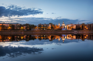 Obraz premium Отражение и реальность Reflection and Realit