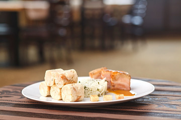 Pork belly with cabbage and bread dumplings.