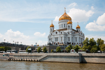 Fototapeta na wymiar Majestic Christ the Savior Cathedral in Moscow
