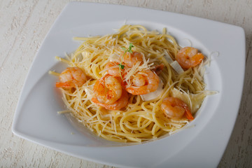 Pasta with shrimps
