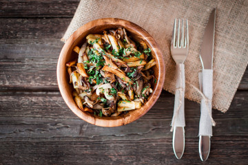 Mushrooms and vegetables