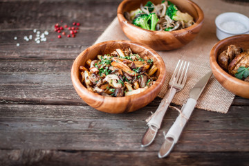 Mushrooms and vegetables