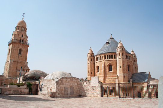 Gerusalemme: vista della Basilica della Dormizione di Maria sul Monte Sion il 6 Settembre 2015. La Chiesa sorge sul luogo in cui secondo la tradizione cattolica è morta la Vergine Maria 