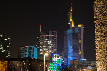Fototapeta na wymiar Frankfurt Hochhäuser bei Nacht