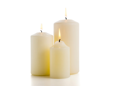 Drei weiße Kerzen