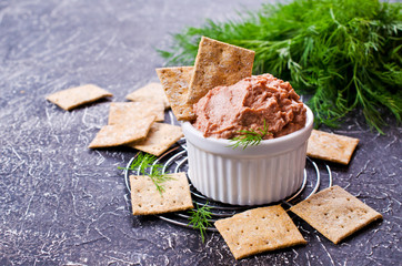 Liver pate with crisps