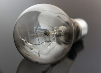 Classic light bulb with a cracked fiber.